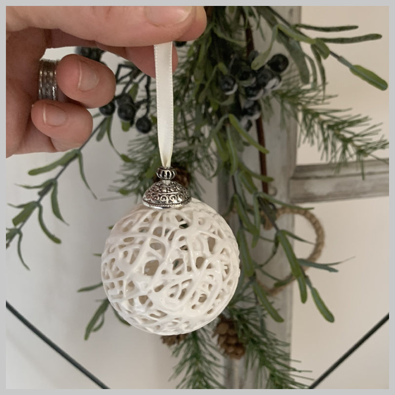 Tangled Web Bauble with Ivory Ribbon
