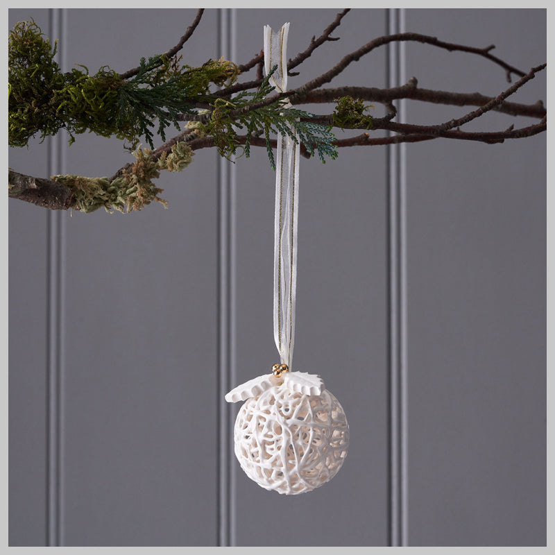 Tangled Web Bauble with Holly leaves and golden berries