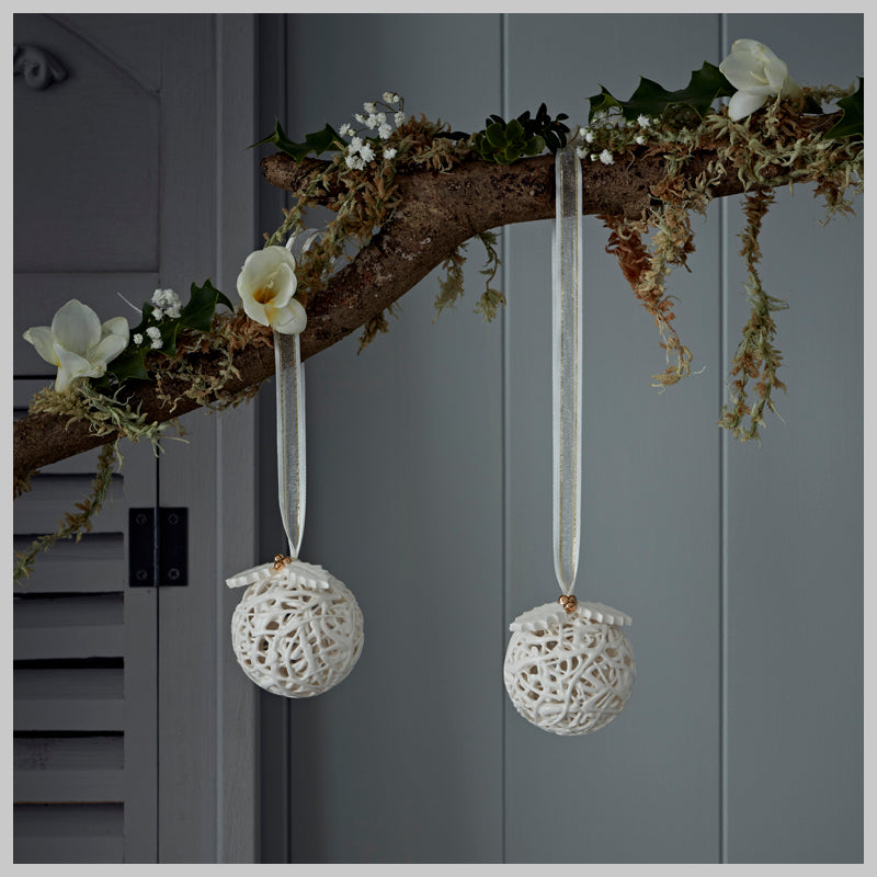 Tangled Web Bauble with Holly leaves and golden berries