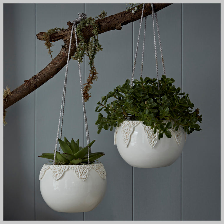 Tangled Appliqué Indoor Hanging Planters