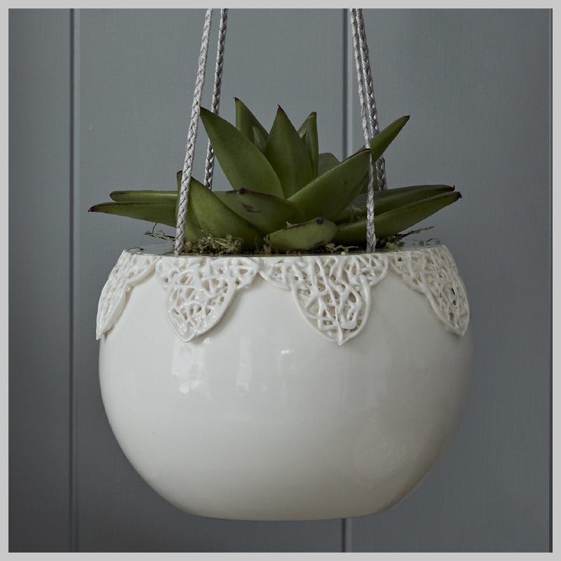 Tangled Appliqué Indoor Hanging Planters